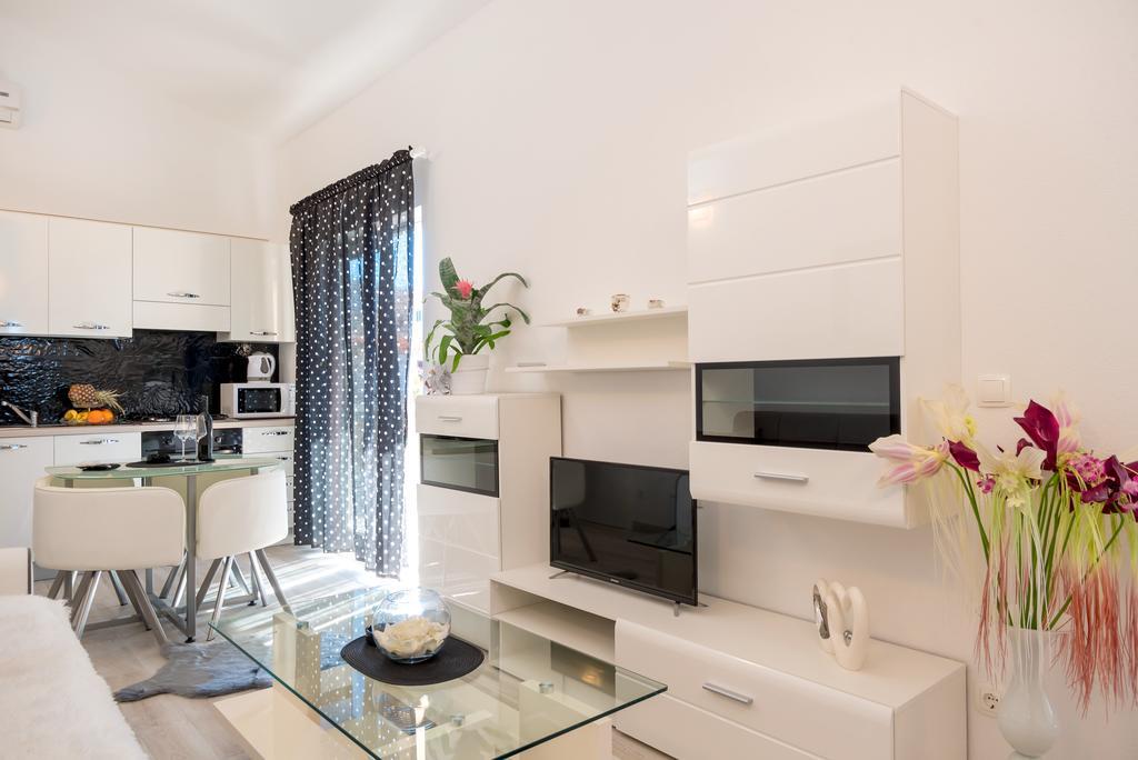 Apartment Antonio Baška Voda Dış mekan fotoğraf