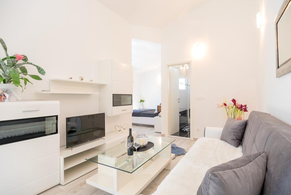 Apartment Antonio Baška Voda Dış mekan fotoğraf