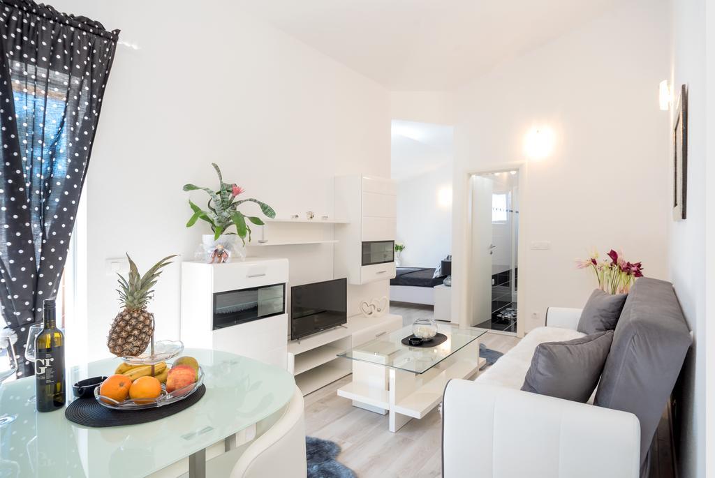Apartment Antonio Baška Voda Dış mekan fotoğraf